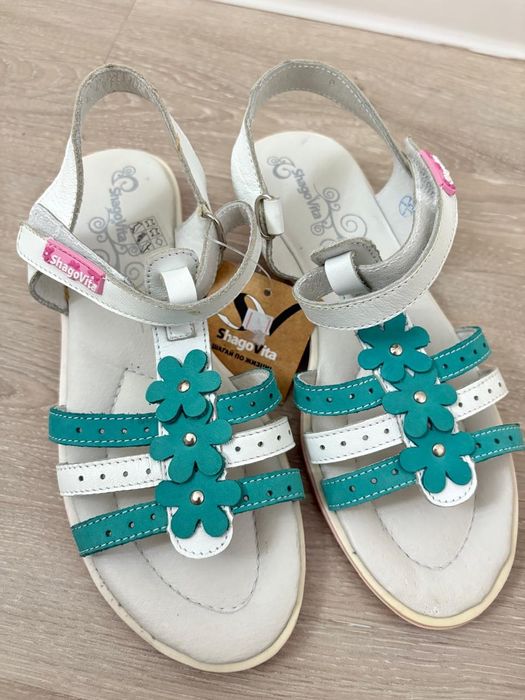 Сандали для девочек