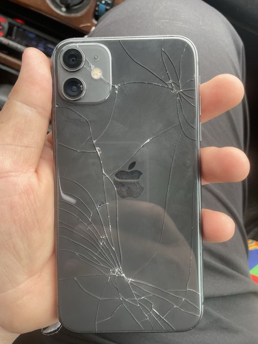 Айфон 11 сатылады