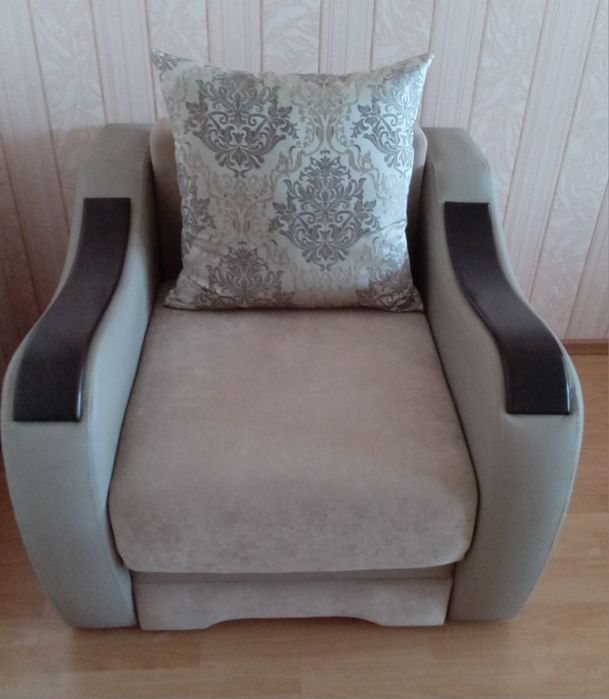 Набор мягкой мебели.