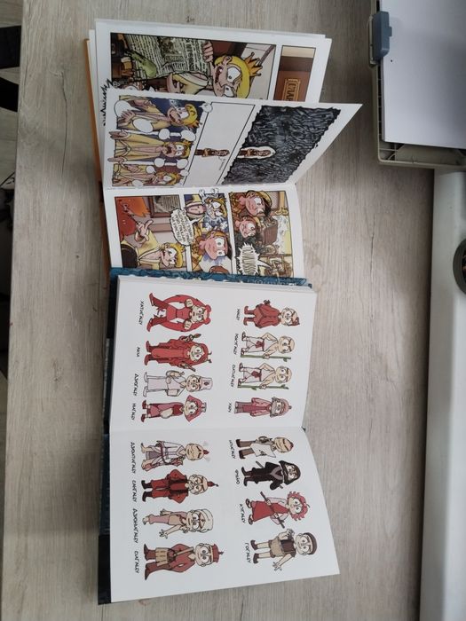 Продам два тома книг Земля Королей