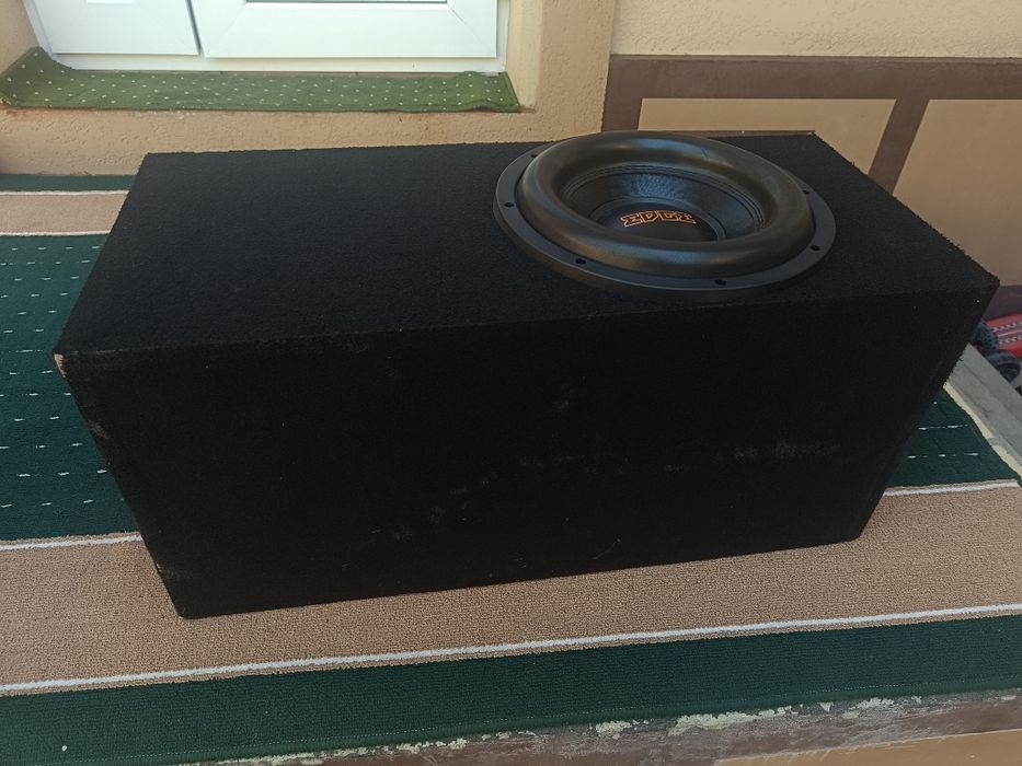 Pioneer usilitel + kuchli sab, tayyor set

“Zo‘r bass!