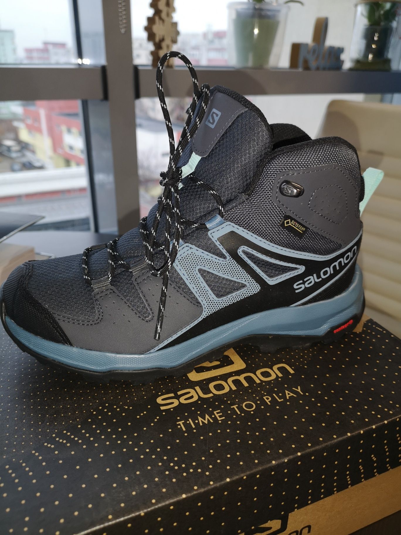 Salomon 37 deals