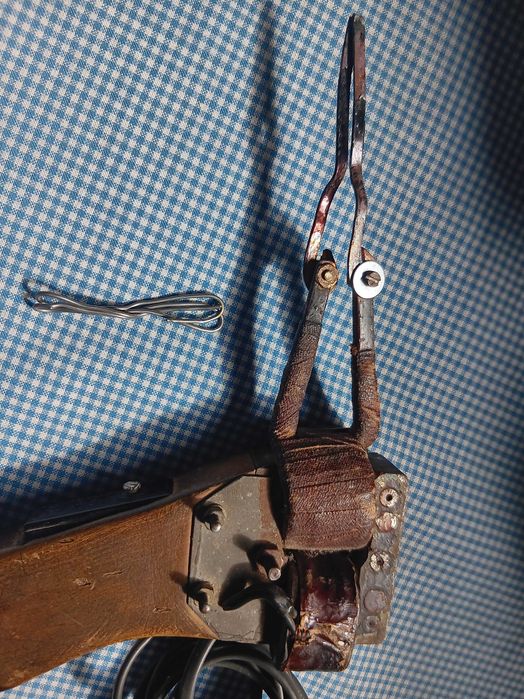 Pistol de lipit vechi, Functional, plus cositor