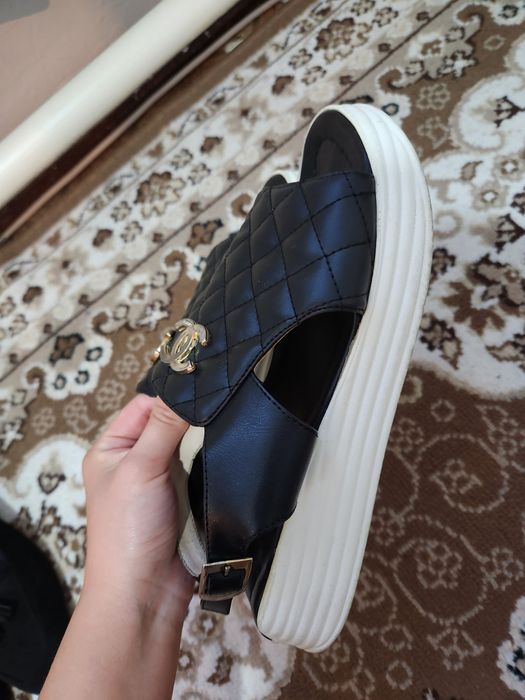 Продам женские вещи