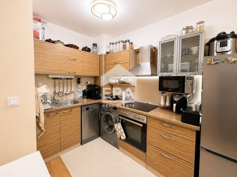 Продава се Двустаен апартамент в Варна, Галата - 43 кв.м за 1477 €/кв.м - Снимка #2