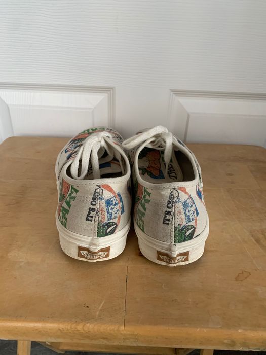 Маратонки Vans Unisex размер US8.5 EU41.0 почти нови