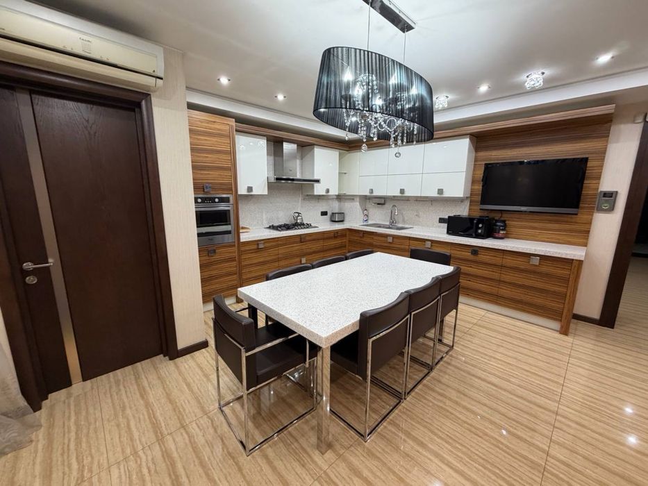 Аренда Дом Корейское посольство 220 м2