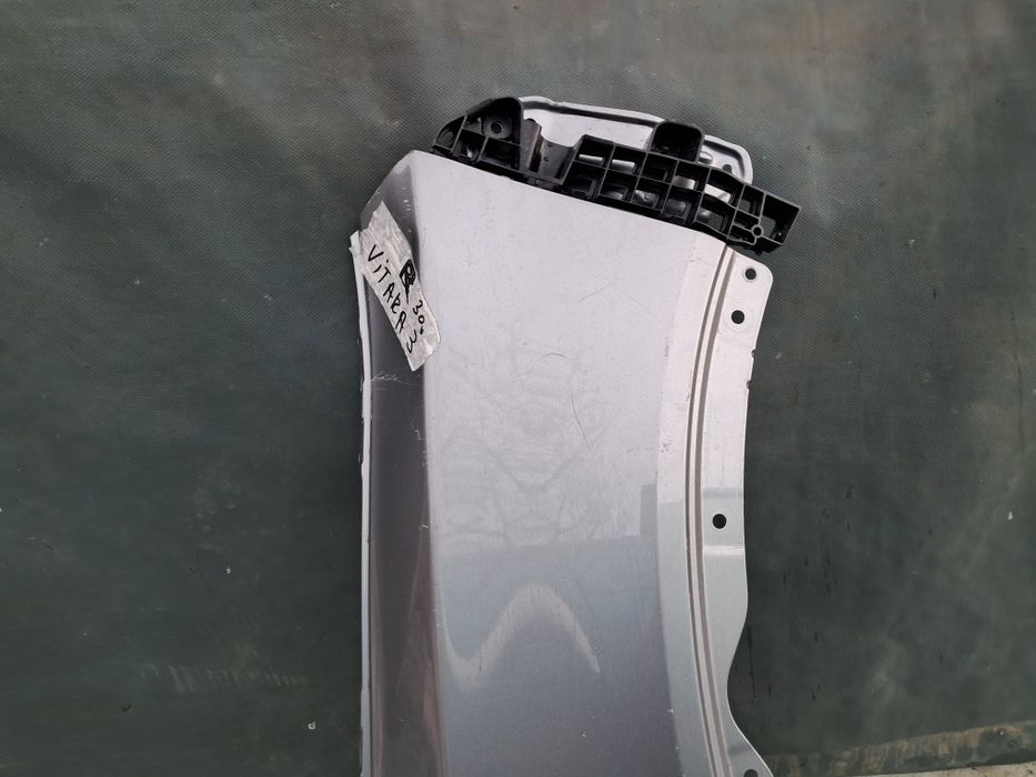 Калник  Suzuki Vitara 3 2018/24г