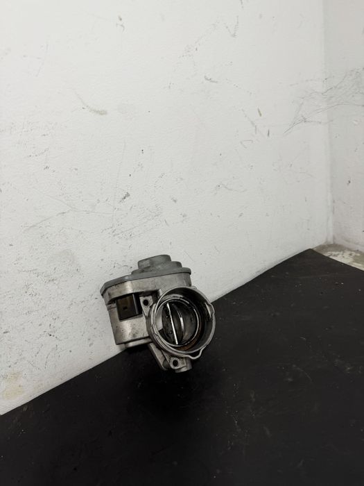 Clapeta acceleratie Volkswagen vw Jetta 1.9 TDI BXE BLS BKC 03G128063G clapeta acceleratie Volkswagen Vw Golf 5 1.9 TDI BKC BXE BLS