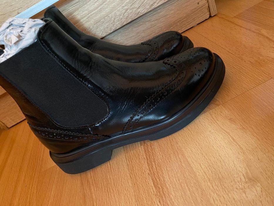 Ghete piele Rizzoli 35,5/36