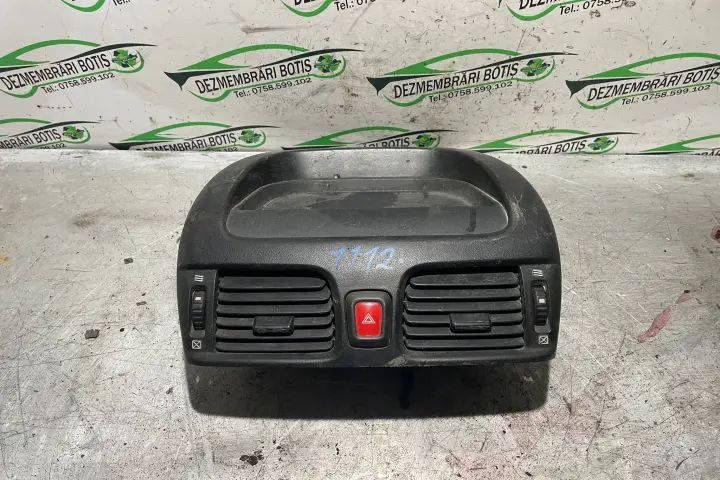 Ornamente bort Nissan Almera 2002 1.5 MT (90 hp)