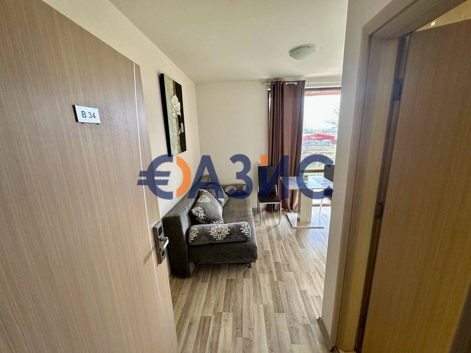 Продава се Двустаен апартамент в к.к. Слънчев бряг - 54 кв.м за 1260 €/кв.м - Снимка #7