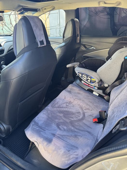 Продаю Onix premiere 5 позиция 2024 год , пробег 24 тыс км