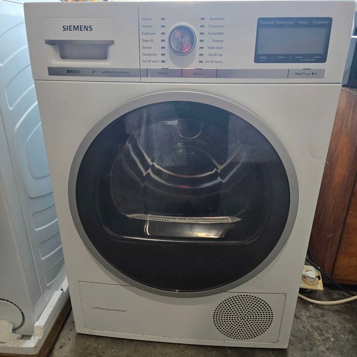 Сушилния Siemens iQ800