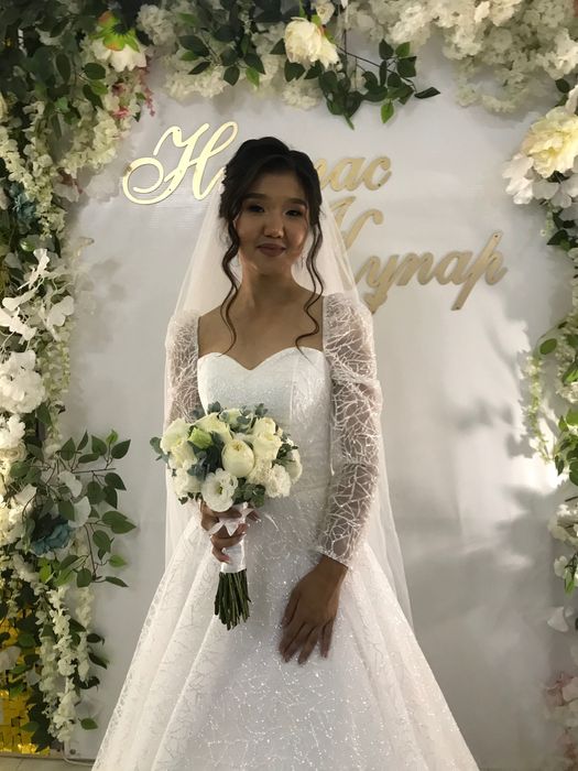 Свадебные платья