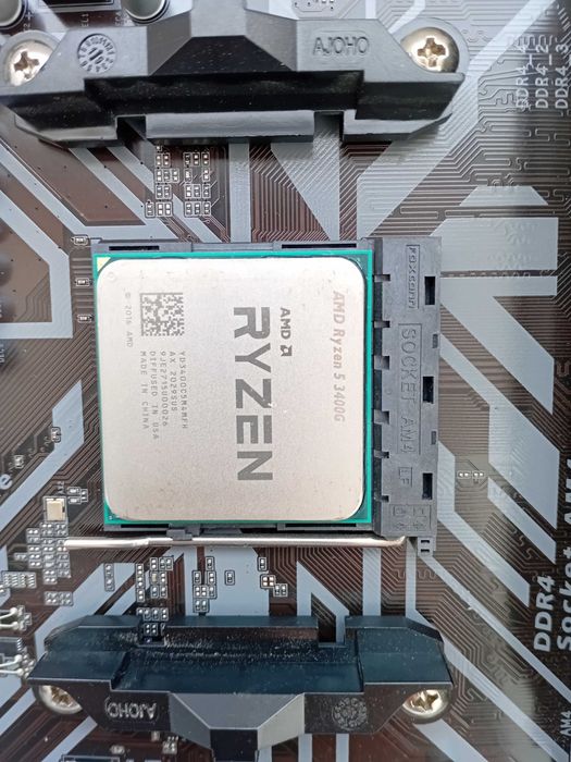 Процессор am4 r5 3400g