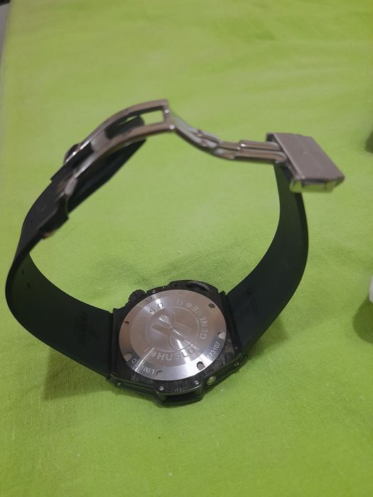 Продам Часы HUBLOT