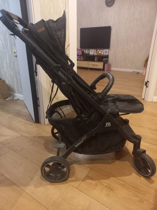 Продам демисезонную коляску