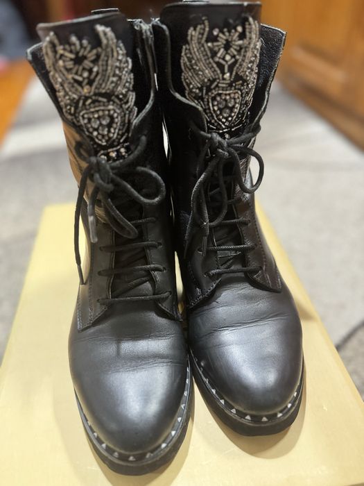 Дамски боти от естествена кожа Sara Pen