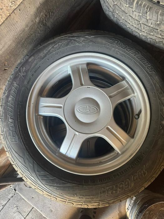 Резина на литых дисках На Ваз