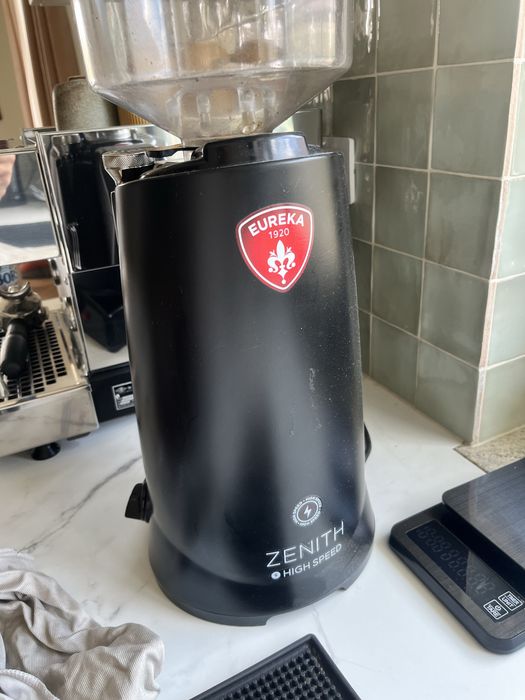 Râșniță cafea profesională Eureka Zenith 65E  hs(2021)