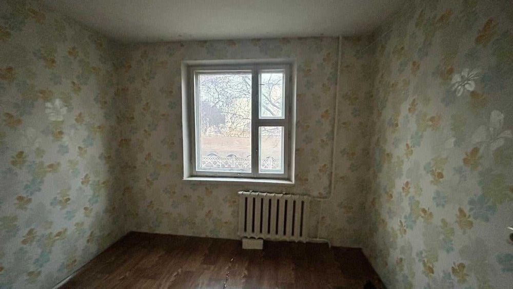 5 ком, 91 кв. район КСК 1 этаж