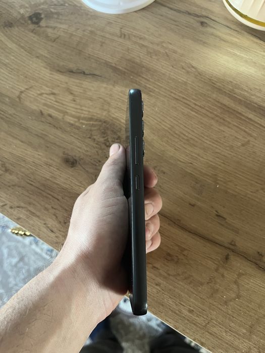 Samsung A54 5G sotiladi