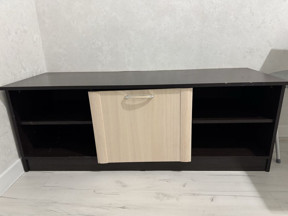 Шкаф,комод под телевизор