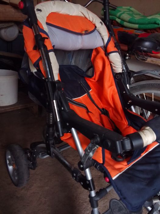 Коляска для детей