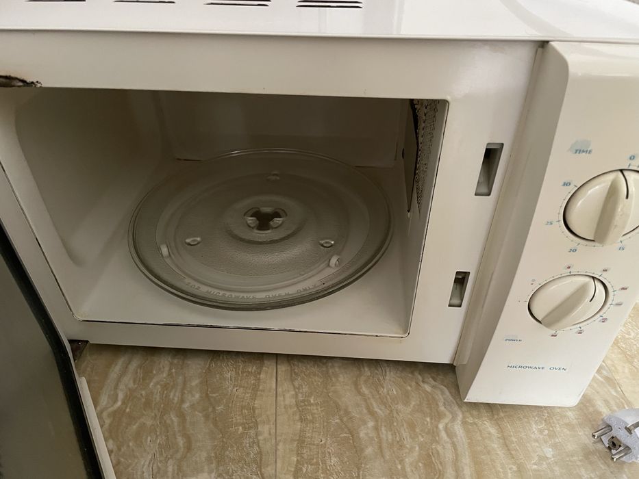 Cuptor cu microunde GALANZ 1200w micro