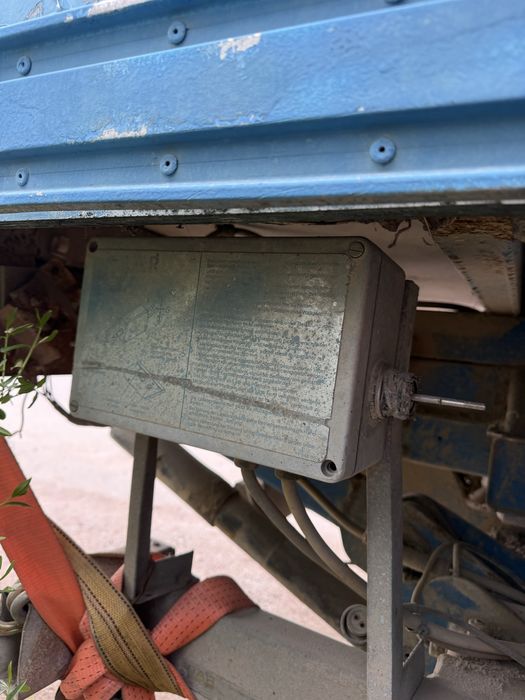 Продам гидроборт 12В Стоял на мерседесе