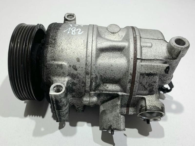Compresor clima Volkswagen Touran facelift 1t3 5K0820803 2.0 tdi CFFB