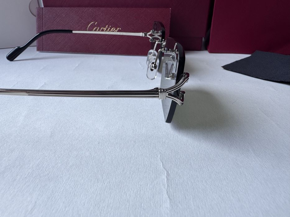 Ochelari de soare Cartier Rectangle-Rimless CT0550S 56-18 140, Noi