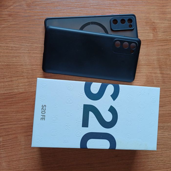 Продам Samsung S 20 FE