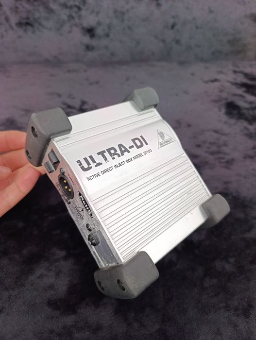 Vand DIBox UltraDi Behringer DI100