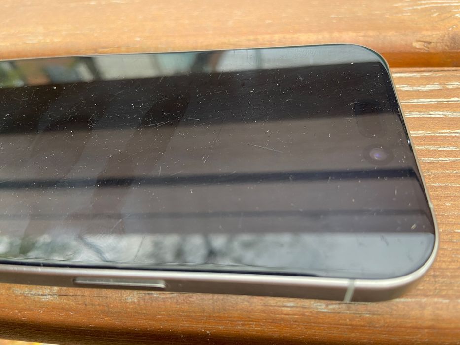 iPhone 15 pro 256
