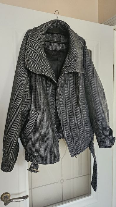 Продам пальто весеннее