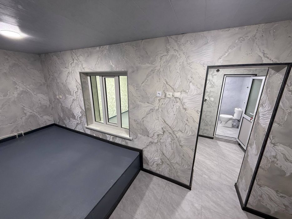 Квартира дом 1 этаж 3 комнатная Янгибазар центр юкоричирчик