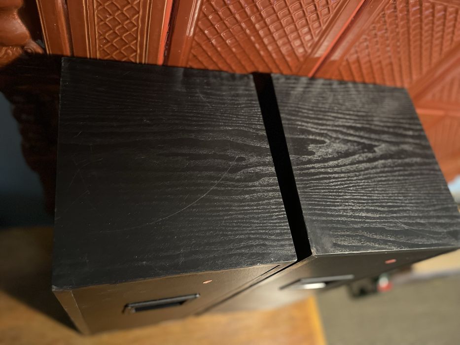 Incinte audio coloane