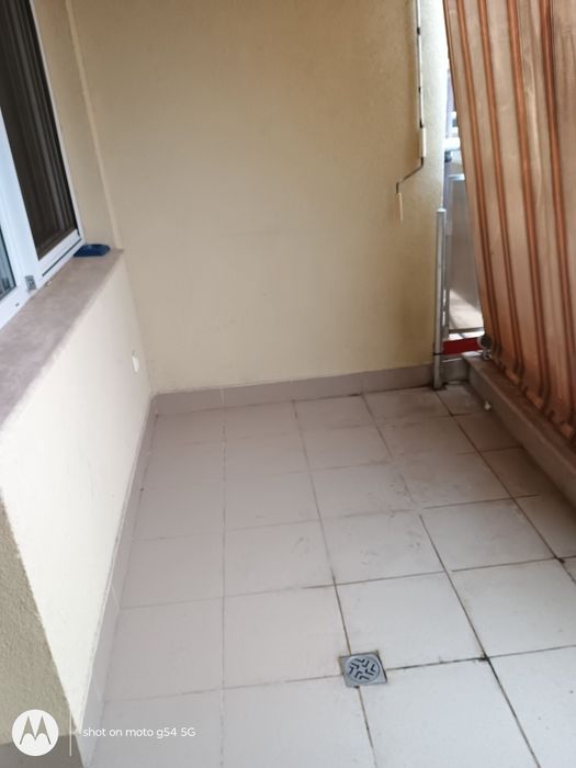 Голям 2стаен под наем кв.Витоша  74 м,eт.6 южен, подз. гараж за 2 коли