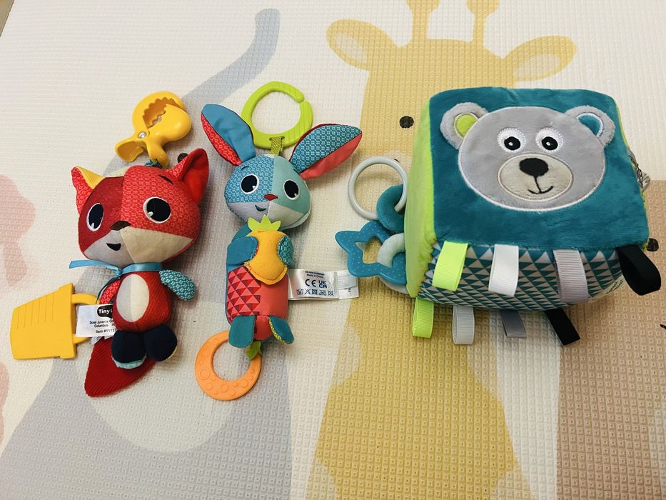 Играчки за количка Tiny love