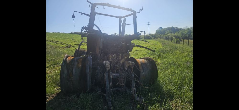 Massey ferguson 8740 S