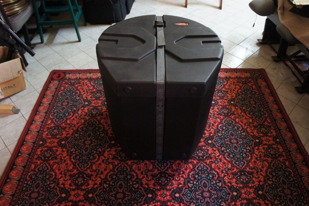 Case(cutie) pt toba mare SKB Bass Drum Case