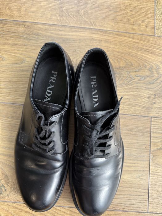 Pantofi Prada eleganti de barbati piele naturala marime 40.5