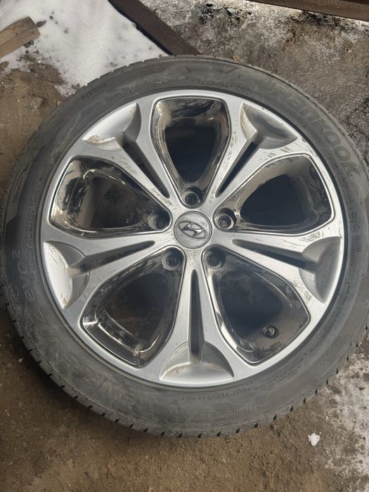 Продам диски с шинами