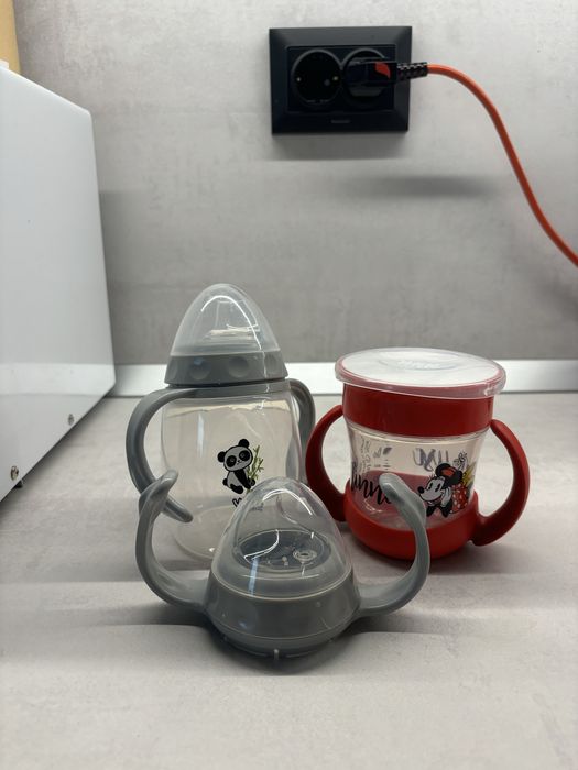 Електрическа и ръчна помпа Philips Avent и още много аксесоари