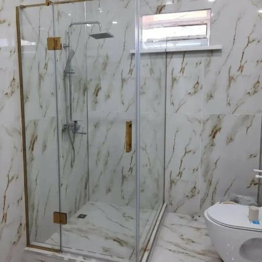 Душевые перегородки на заказ