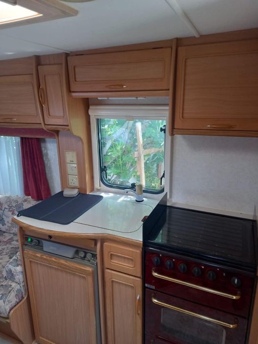 Rulotă Compass Rallye GTE 460 – Pregătită de drum & Complet echipată!