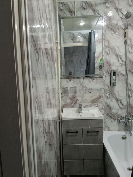 Продам 2х комн  квартиру