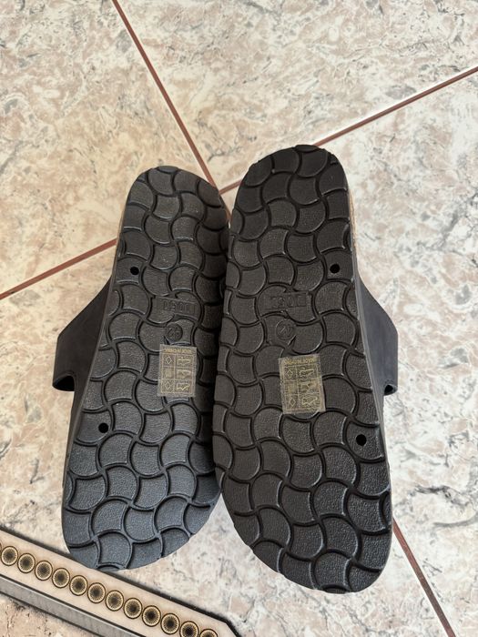 Papuci marimea 41-42
